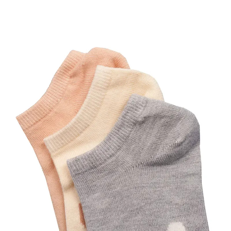 جوراب زنانه فری سایز ضد باکتری و بو، لطیف و راحت، آنتی استاتیک (سامان لعیا)