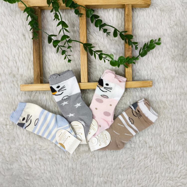جوراب ساق بلند نوزاد طرح گربه | پنبه صد درصد | سایز 0 تا 6 ماه