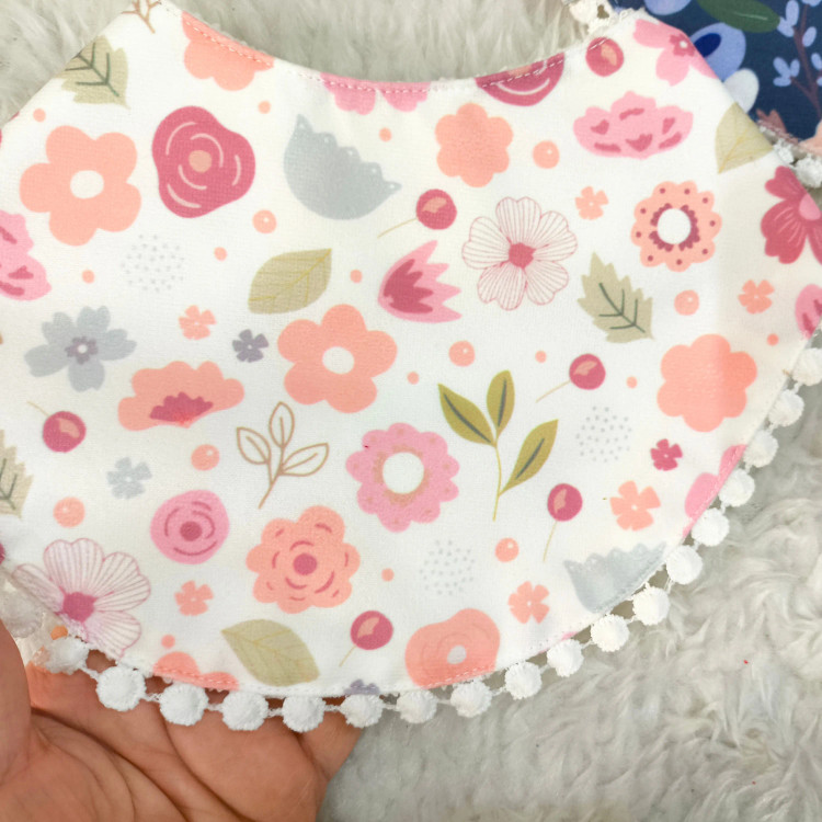 پیشبند نوزادی چند لایه طرحدار نخی پنبهای با پشت حولهای - مناسب 0 تا 2 سال