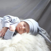 سرهمی و کلاه خرگوشی پوم دار نوزاد | مناسب عکاسی ماهگرد و آتلیه | پنبه نرم و لطیف | سایز 1-2 ماه و 2-4 ماه