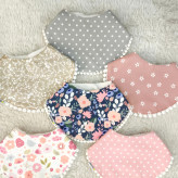 پیشبند نوزادی چند لایه طرحدار نخی پنبهای با پشت حولهای - مناسب 0 تا 2 سال