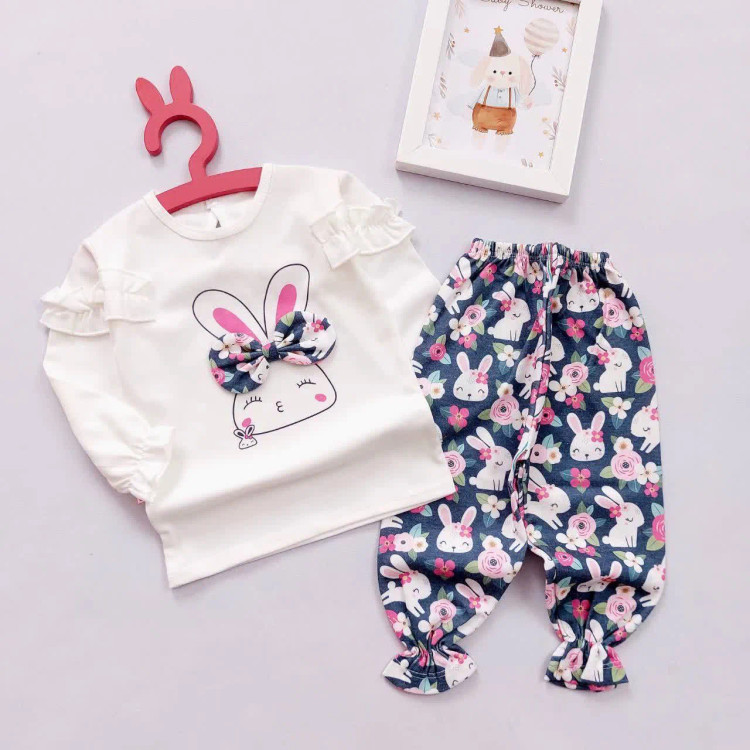 بلوز شلوار نوزادی طرح خرگوش پاپیون برجسته جنس پنبه لطیف سایز 3 تا 36 ماه