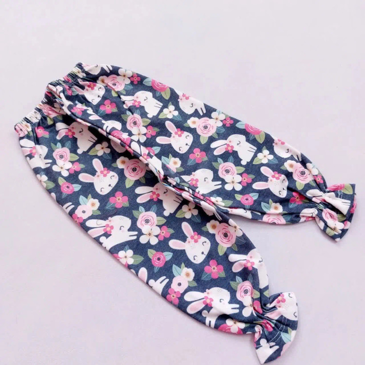 بلوز شلوار نوزادی طرح خرگوش پاپیون برجسته جنس پنبه لطیف سایز 3 تا 36 ماه