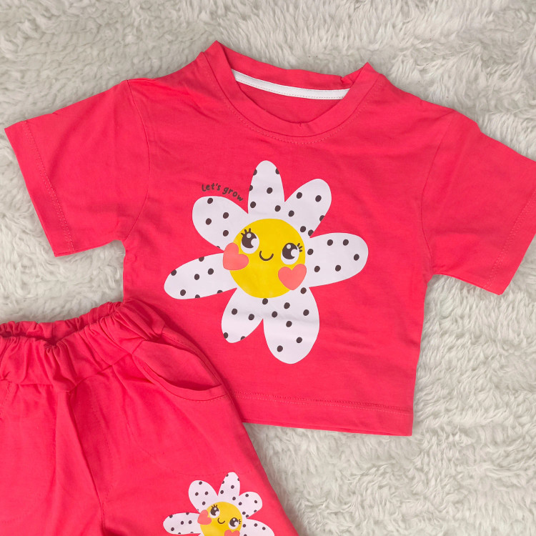 تیشرت و شورتک بچگانه طرح بابونه خندان | جنس پنبه سوپر | سایز بندی 35 و 40