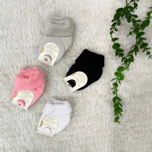 جوراب حوله ای نوزاد دخترانه و پسرانه، نرم و لطیف، سایز صفر تا دو سال