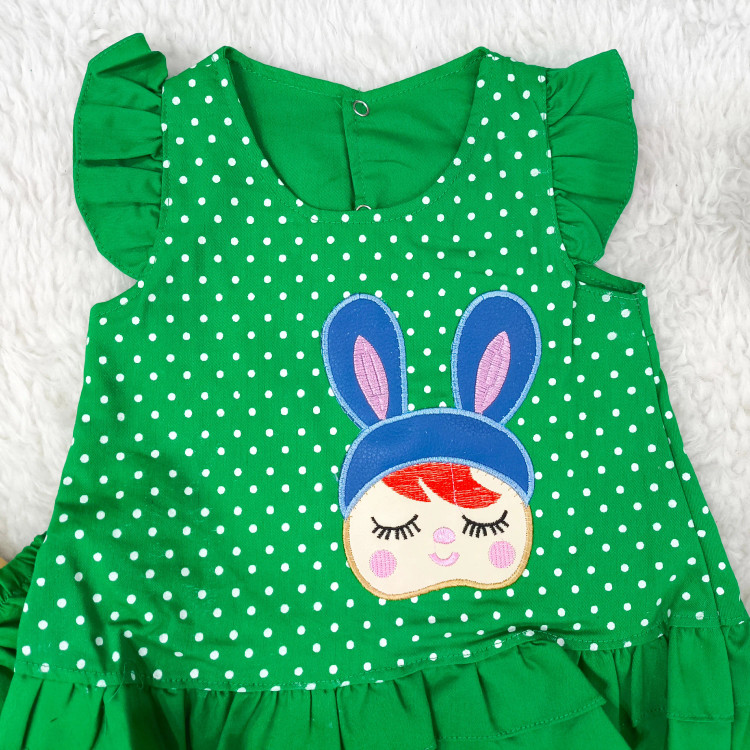 سارافون و شورت نوزادی دخترانه طرح خال خالی جنس کتان نخ خنک و لطیف در چهار رنگ و دو سایز