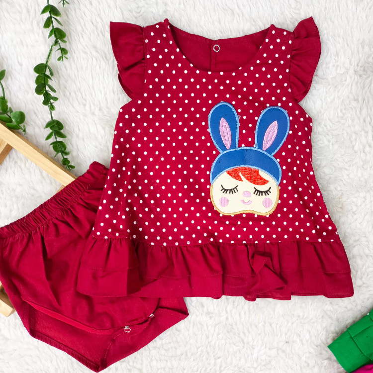 سارافون و شورت نوزادی دخترانه طرح خال خالی جنس کتان نخ خنک و لطیف در چهار رنگ و دو سایز