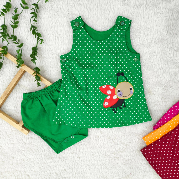 سارافون و شورت نوزاد دخترانه طرح کفشدوزک | جنس کتان نخ خنک | سایز 6 ماه تا 2 سال