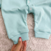 سرهمی کبریتی نوزادی Hello | پنبه کشسانی بالا | دستکش دار | سایز 3 تا 9 ماه