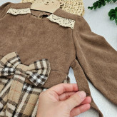 پیراهن دخترانه مخمل کبریتی و چهارخانه با گیپور و پاپیون | مناسب 2 تا 12 سال