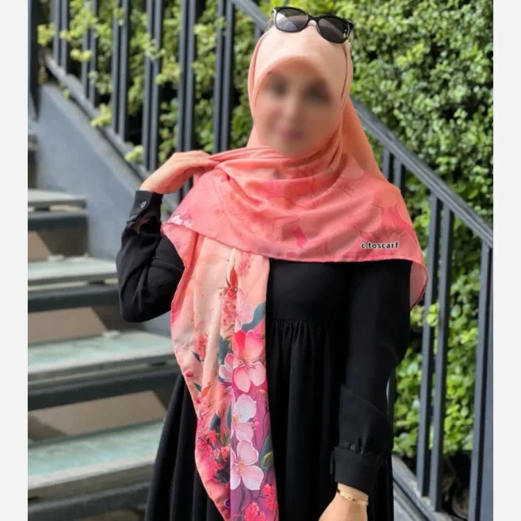 روسری نخ کاستوم طرح گوهر