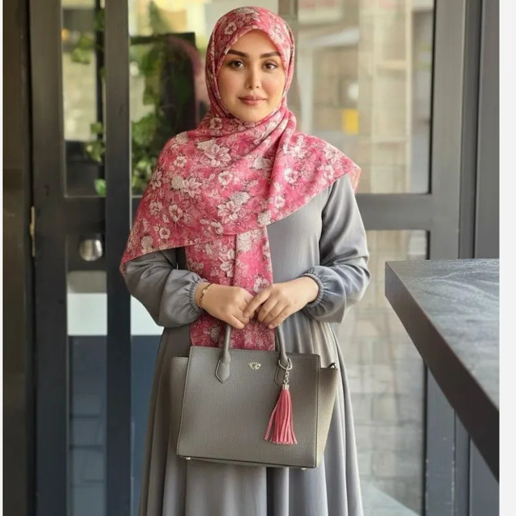 روسری نسترن سایز 140 طرحدار جنس نخ کاستوم سیتو چرخدوز