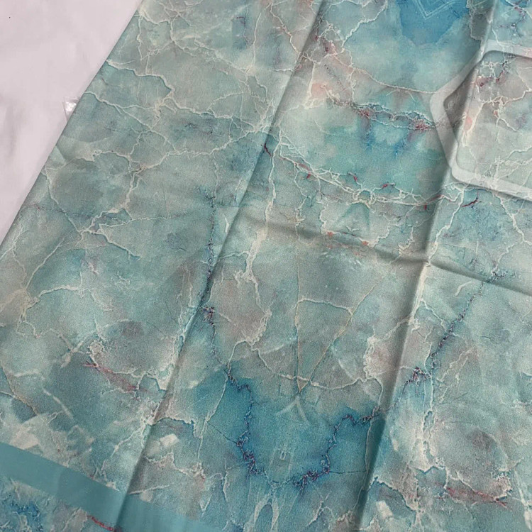 روسری طرح مریم سیتو قواره بزرگ 140 سانتیمتر نخ کاستوم چرخ دوز