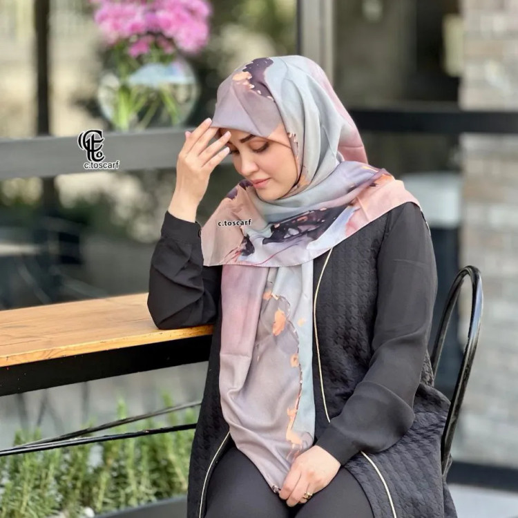 روسری طرح هما سایز 140 جنس نخ کاستوم سیتو چرخ دوز