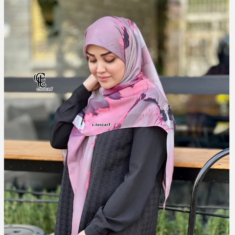 روسری طرح هما سایز 140 جنس نخ کاستوم سیتو چرخ دوز