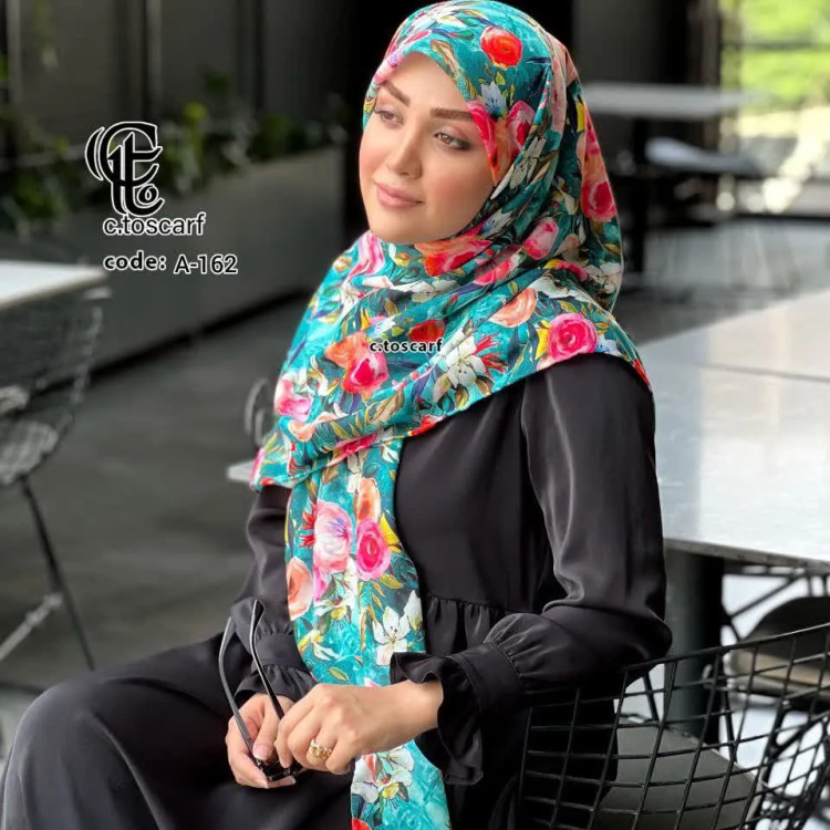 روسری طرح فلور نخی کاستوم سیتو قواره بزرگ 140 سانتیمتر چرخ دوز