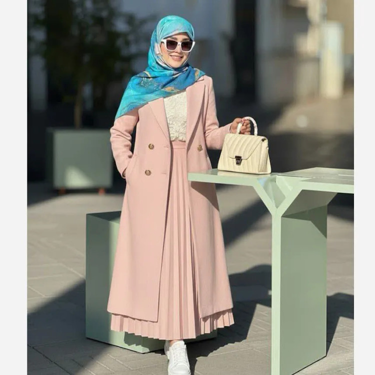 روسری طرح اطلس سیتو الهام گرفته از اقیانوس، قواره متوسط، دور دوخت