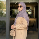 روسری طرح دیپلمات ریز سایز 140 جنس نخ کاستوم سیتو چرخ دوز