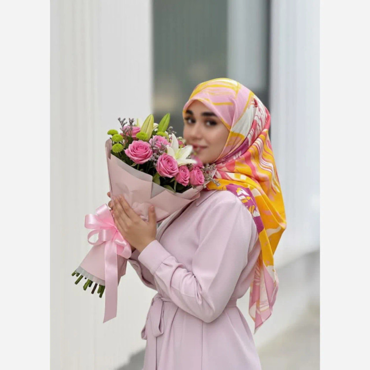 روسری طرح روشا نخ کاستوم سیتو سایز بزرگ چرخ دوز