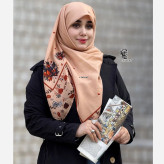 روسری زنانه طرح پانیذ حاشیه ظریف نسکافه ای جنس نخ کاستوم سیتو متوسط