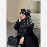 روسری زنانه ماهلین مشکی با طرح ماه و ستاره سفید | روسری شیک