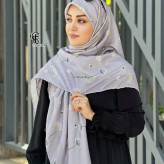 روسری طرح قاصدک زمینه طوسی قواره بزرگ 140 سانتیمتر جنس نخ کاستوم سیتو