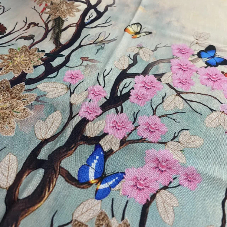 روسری طرح گیتی زنانه قواره بزرگ 140 سانتیمتر نخ کاستوم سیتو لیز نیست