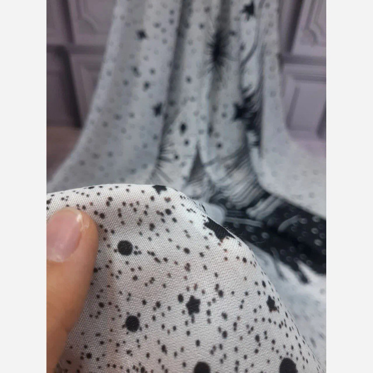 روسری زنانه ماهلین مشکی با طرح ماه و ستاره سفید | روسری شیک