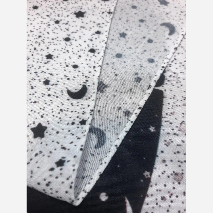 روسری زنانه ماهلین مشکی با طرح ماه و ستاره سفید | روسری شیک