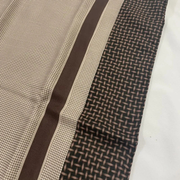 شال طرح کاملیا کرم قهوه ای سبز نخ کاستوم سیتو سایز 110