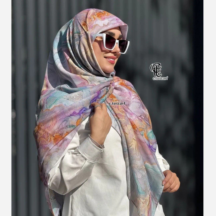 روسری طرح نازلی زنانه قواره بزرگ دور چرخ دوز مزونی رنگ ملیح شاد