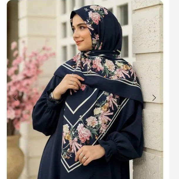 روسری کرپ نخ طرح طلا