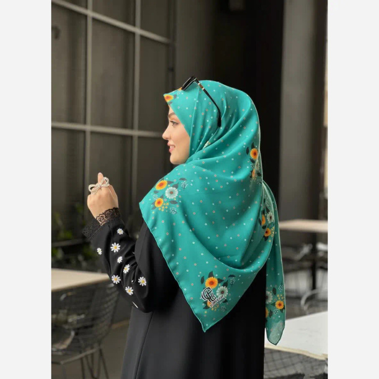 روسری طرح پونه تیره قواره بزرگ 140 سانتیمتر نخ کاستوم سیتو