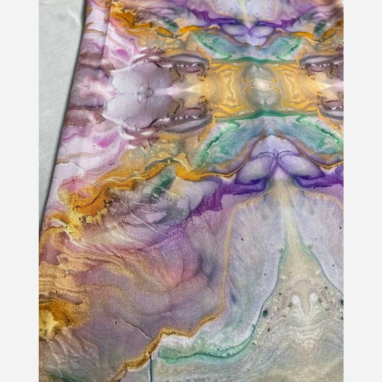 روسری طرح نازلی زنانه قواره بزرگ دور چرخ دوز مزونی رنگ ملیح شاد