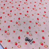 روسری طرح روژین توت فرنگی و بابونه صورتی قواره بزرگ 140 سانتی نخ کاستوم سیتو