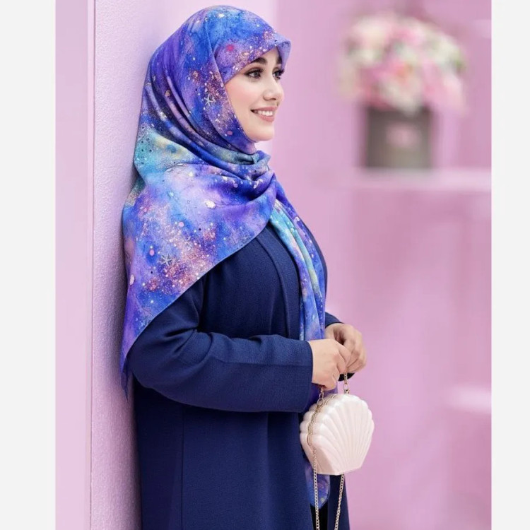 روسری طرح ساحل سیتو نخی سایز 140 کاستوم چرخ دوز