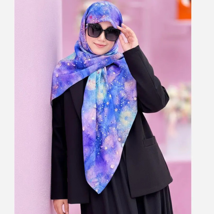 روسری طرح ساحل سیتو نخی سایز 140 کاستوم چرخ دوز