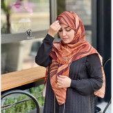 روسری طرح کهربا سایز 140 نخی کاستوم سیتو چرخدوز قهوهای لاکچری