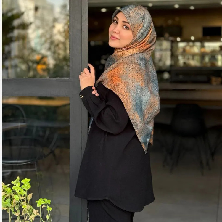 روسری طرح طوبی سایز 140 رنگ سال 2026 آجری و تال نخ کاستوم سیتو