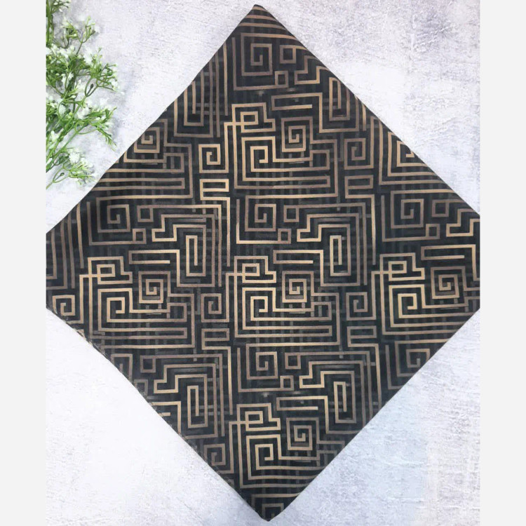 روسری طرح سیمین مشکی ریز نقش اسپرت شیک رسمی قواره بزرگ 140 سانتی نخ کاستوم سیتو