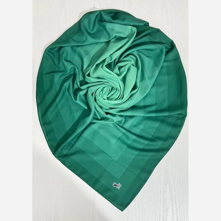 روسری طرح طیفی پلهای سایز 140 نخ کاستوم سیتو چرخ دوز