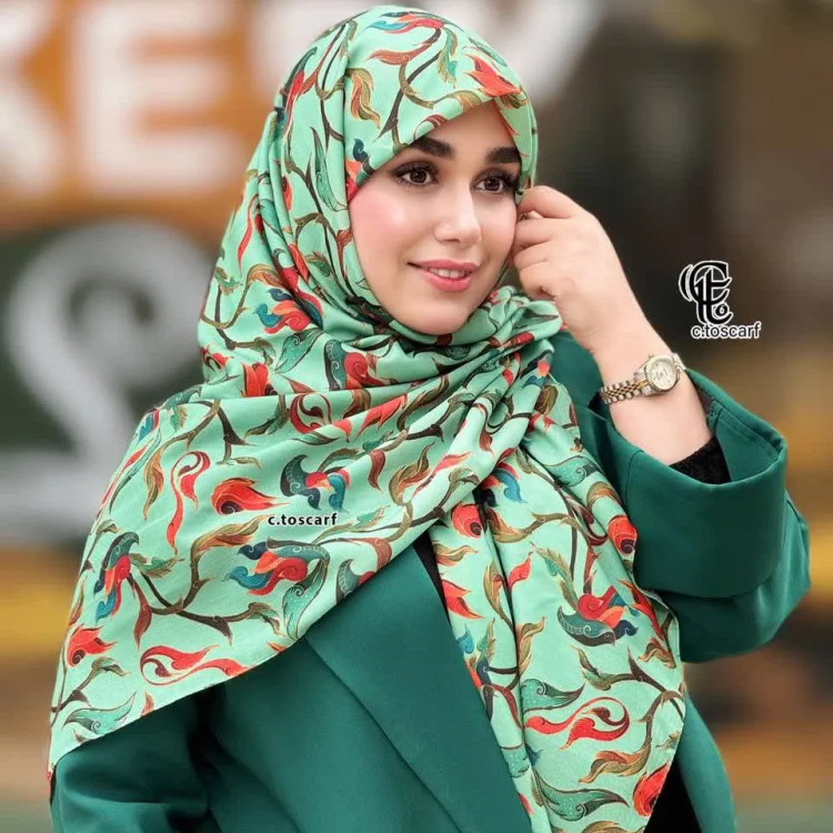 روسری نخی طرح حنانه سایز 140 دوخت چرخدوز