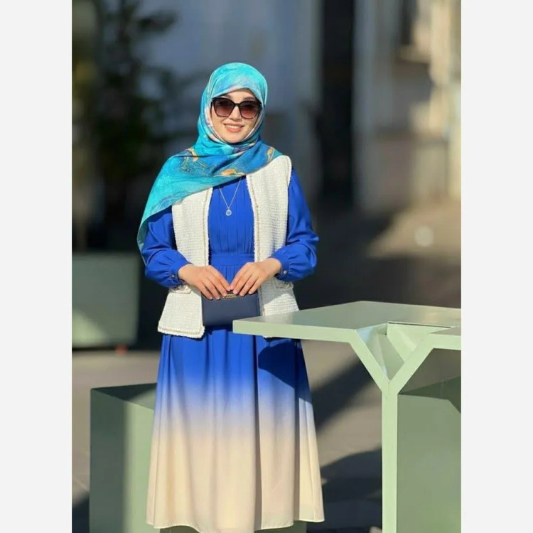 روسری طرح اطلس الهام گرفته از اقیانوس، قواره بزرگ، دور دوخت مزونی