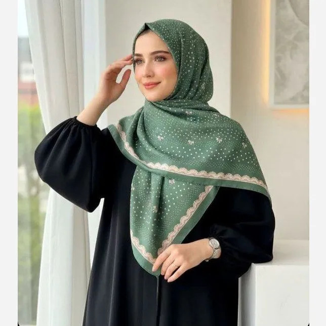 روسری سوپر نخ طرح رزین قواره 110