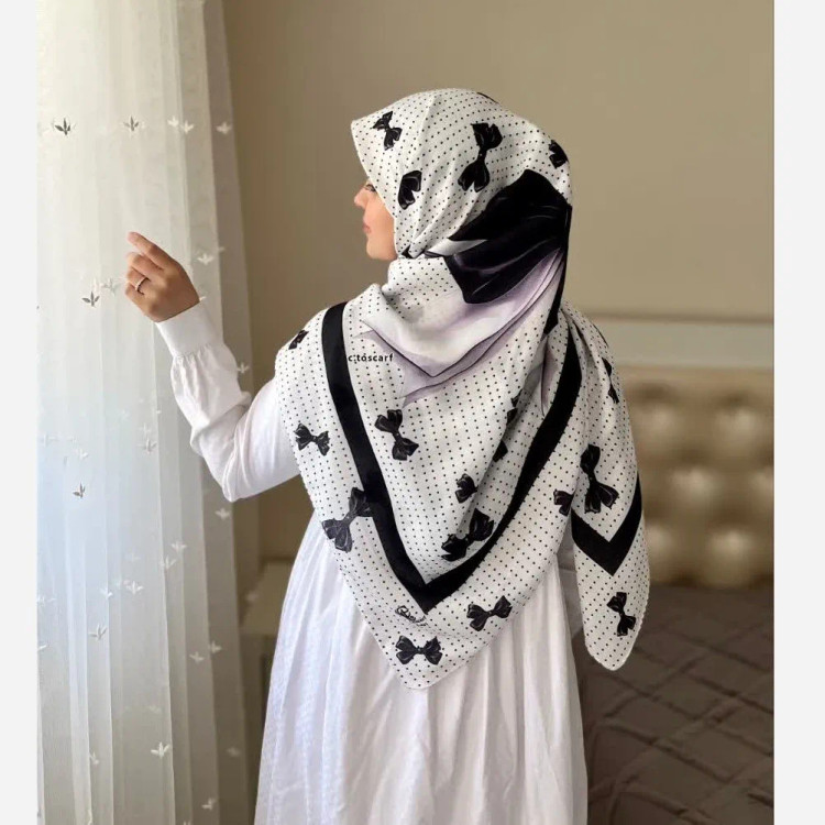شال و روسری زنانه طرح پاپیون خال خالی سه بعدی | آیه