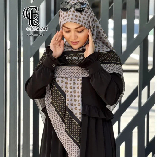 روسری طرح خال خال اکلیلی زمینه کرم قواره بزرگ 140 سانتیمتر