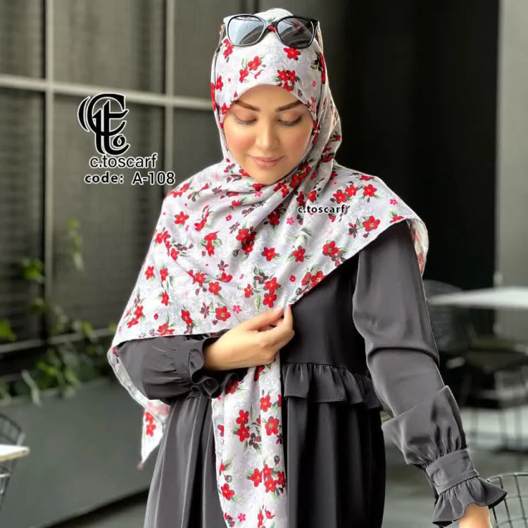 روسری نخی طرح چیچک طوسی گل سرخ قواره بزرگ 140 سانتیمتر
