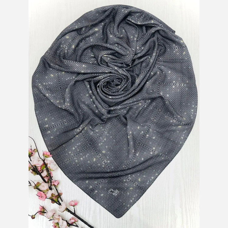 روسری طرح نگین سه بعدی سایز 140 جنس نخ کاستوم مجلسی و روزمره