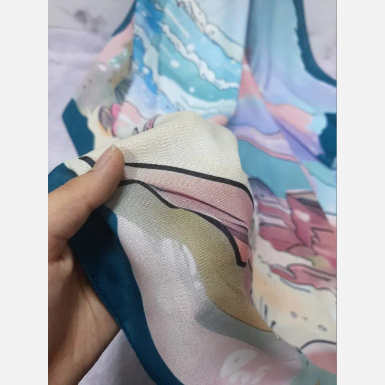 روسری طرح مرجان سایز 140 جنس نخ کاستوم سیتو چرخ دوز