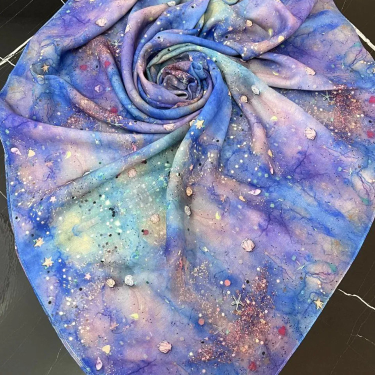 روسری طرح ساحل سیتو جنس نخ کاستوم چرخ دوز سایز متوسط